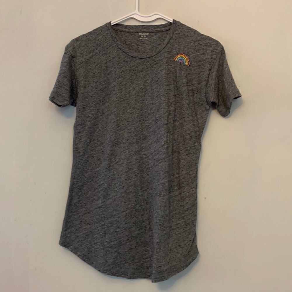 Madewell heather gray rainbow tee Short sleeves Size XS